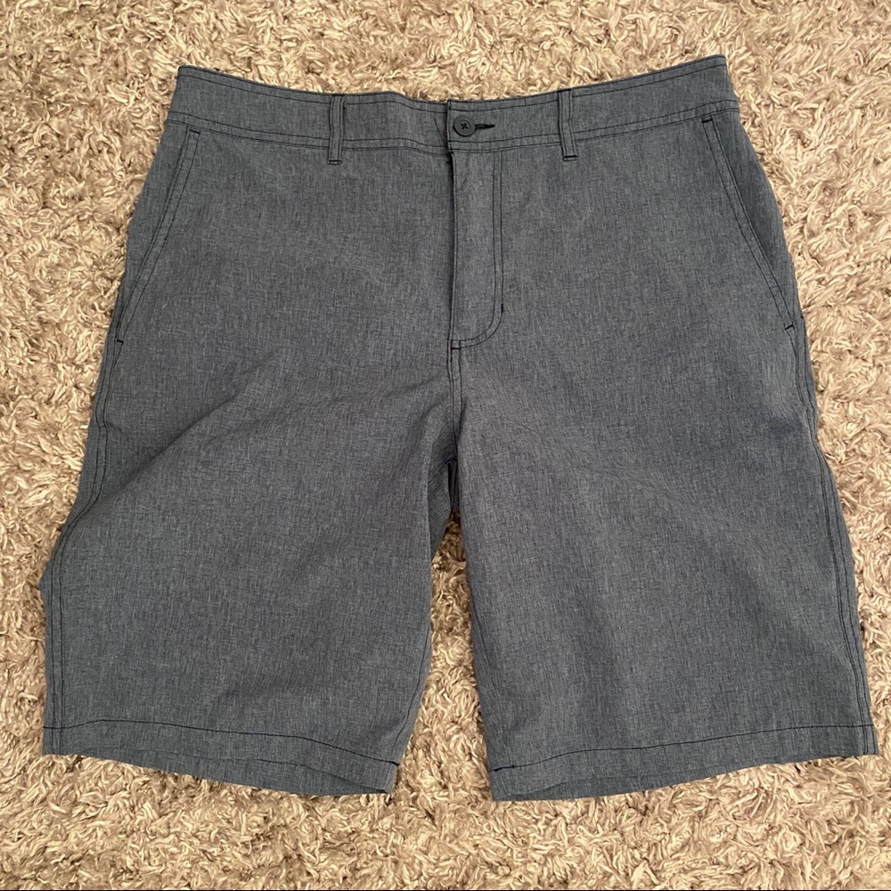 Goodfellow & Co Mens’ Blue Shorts Size 33